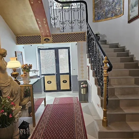 Vansvel Boutique 7 베오그라드